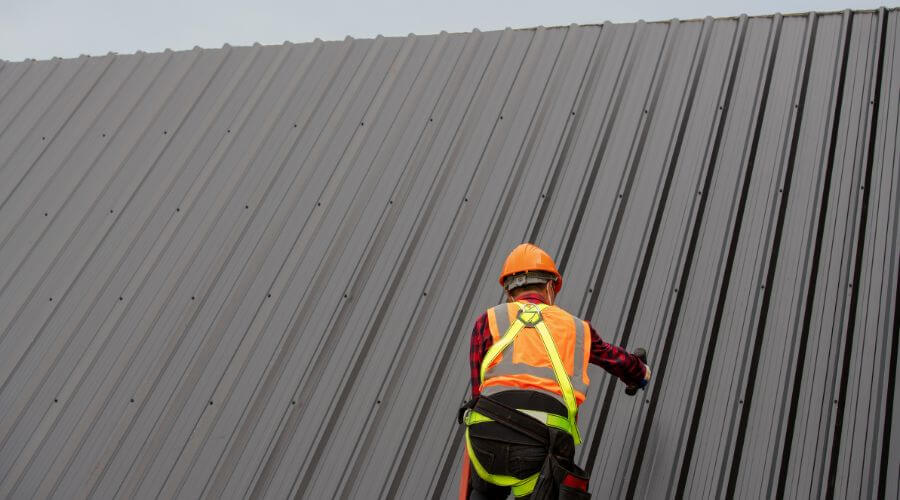 Expert new roof installation services in Frost, TX